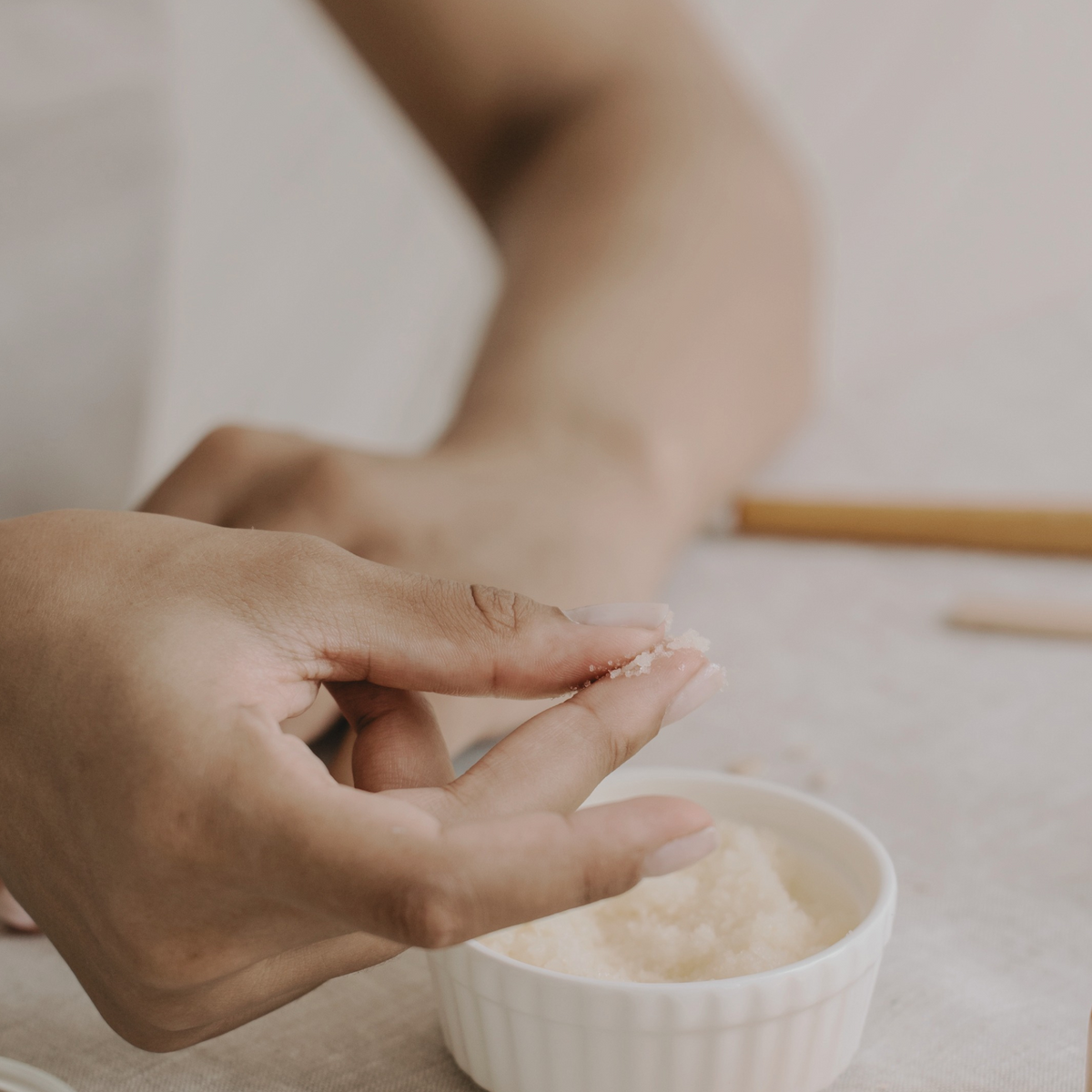 How to Make Orange and Ylang Ylang Emulsified Body Scrub Botanic